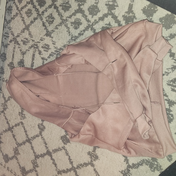 WINTER BUNDLE!!! SHEIN sweaters, goodies and zip ups! - Picture 4 of 5